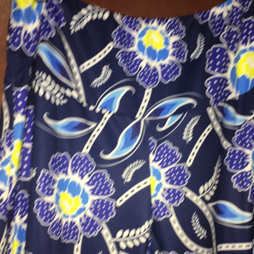 Beautiful wide legs pants Size Large - Picture 4 of 6